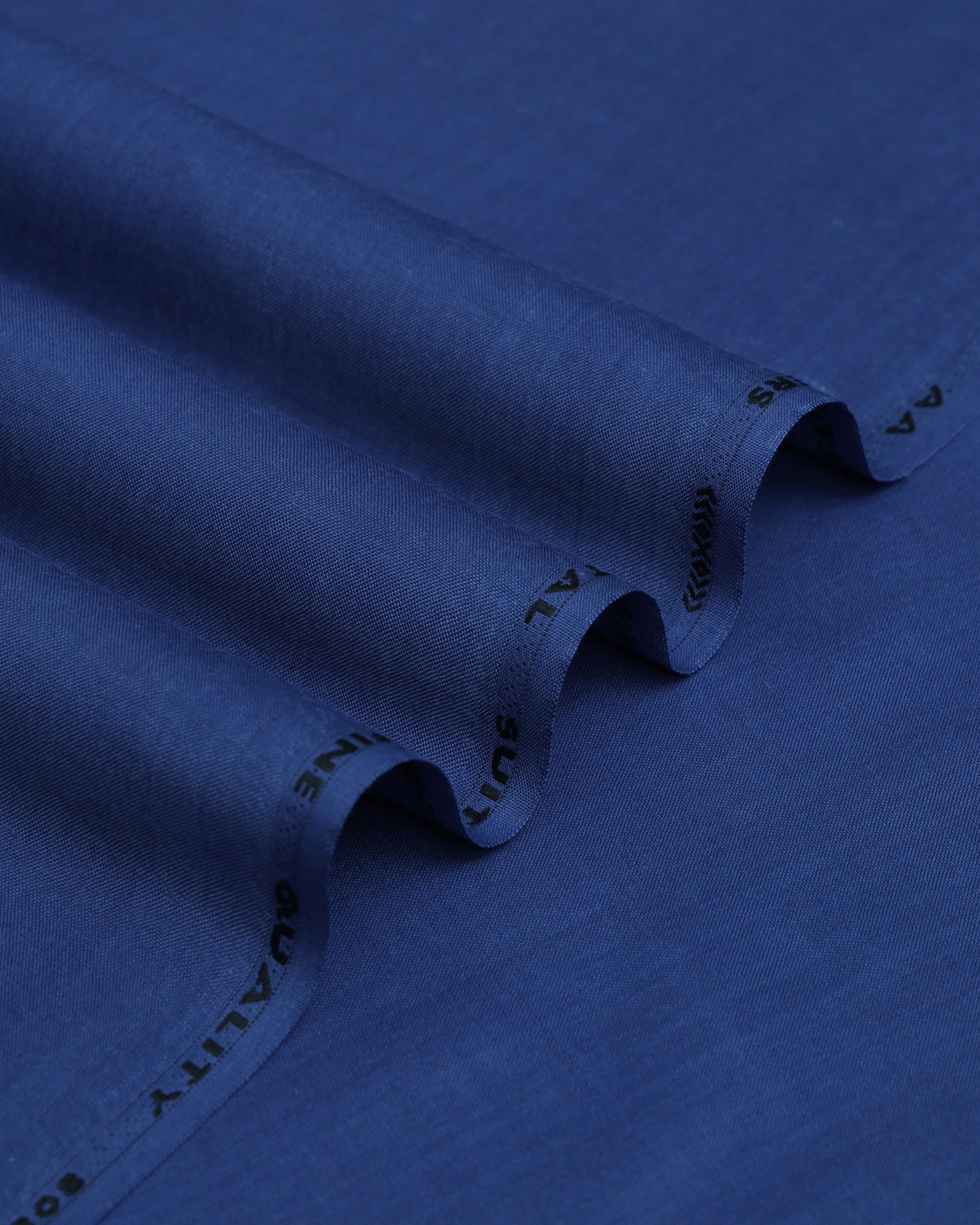 Wash & Wear - Dark Blue